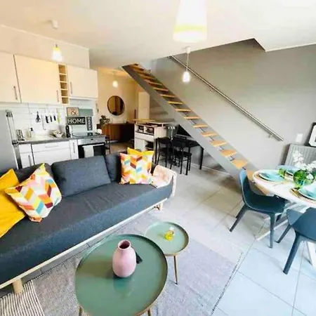 Relaxing In A Duplex With Private Terraces * Luxembourg